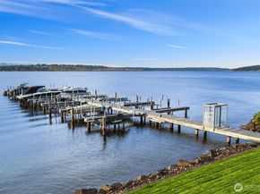 6363 Lake Washington Boulevard NE 203, Kirkland WA 98033