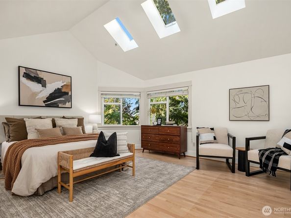 1206 E Republican Street, Seattle WA 98102