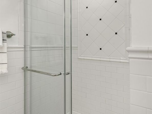 1206 E Republican Street, Seattle WA 98102