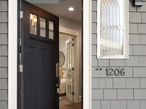 1206 E Republican Street, Seattle WA 98102