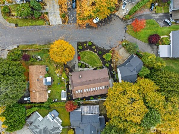 12664 NE 87th Street, Kirkland WA 98033