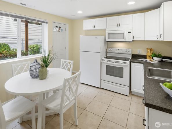 12664 NE 87th Street, Kirkland WA 98033