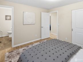 12664 NE 87th Street, Kirkland WA 98033