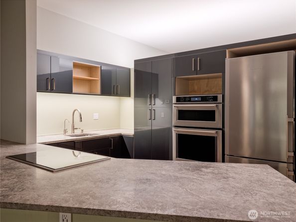 526 1st Avenue S 203, Seattle WA 98104