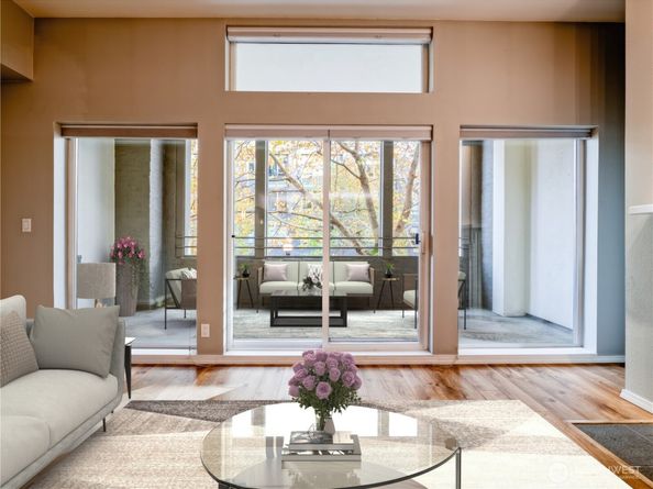 526 1st Avenue S 203, Seattle WA 98104