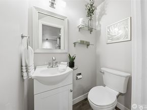 1940 N Northgate Way, Seattle WA 98133