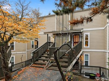 1940 N Northgate Way