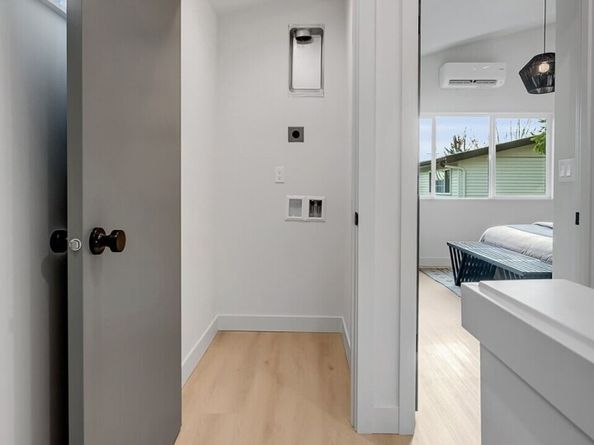 4407 S Holly Street, Seattle WA 98118