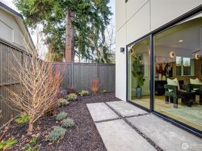 4407 S Holly Street, Seattle WA 98118