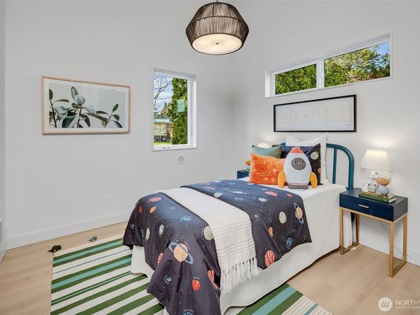 4407 S Holly Street, Seattle WA 98118