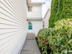 1505 W Casino Road 20, Everett WA 98204