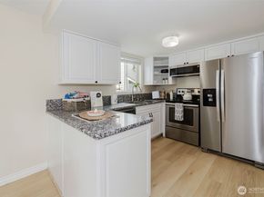 1505 W Casino Road 20, Everett WA 98204