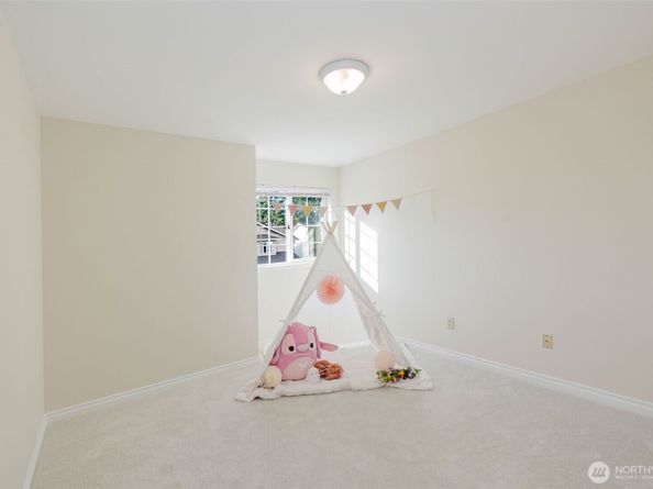 1505 W Casino Road 20, Everett WA 98204