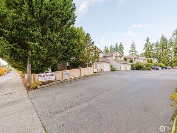 1505 W Casino Road 20, Everett WA 98204