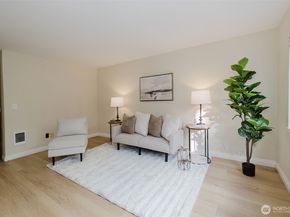 1505 W Casino Road 20, Everett WA 98204