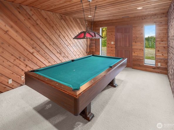 1083 Puget Drive E, Port Orchard WA 98366