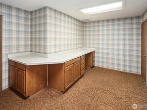 1083 Puget Drive E, Port Orchard WA 98366