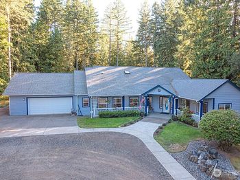 2213 NW Mountain View Road