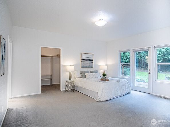 2213 NW Mountain View Road, Silverdale WA 98383