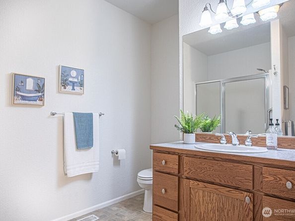 2213 NW Mountain View Road, Silverdale WA 98383