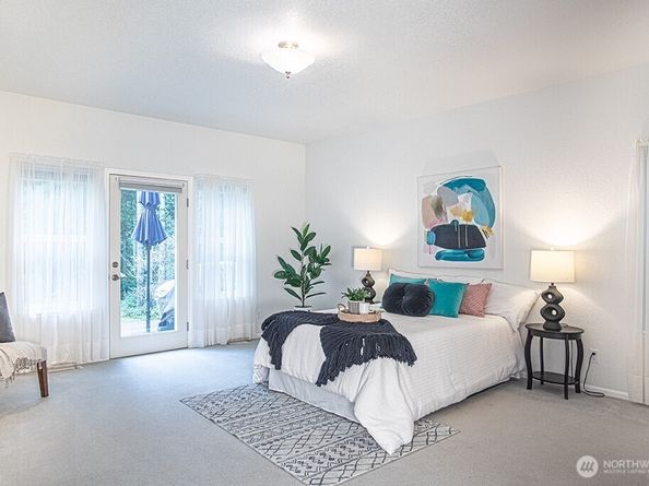 2213 NW Mountain View Road, Silverdale WA 98383