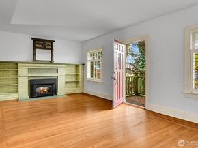 1512 10th Avenue W, Seattle WA 98119