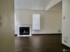 22290 Veteran Street NE, Poulsbo WA 98370