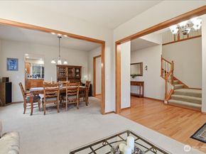 6006 NE 2nd Court, Renton WA 98059