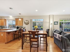 6006 NE 2nd Court, Renton WA 98059