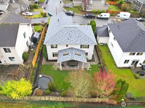 6006 NE 2nd Court, Renton WA 98059