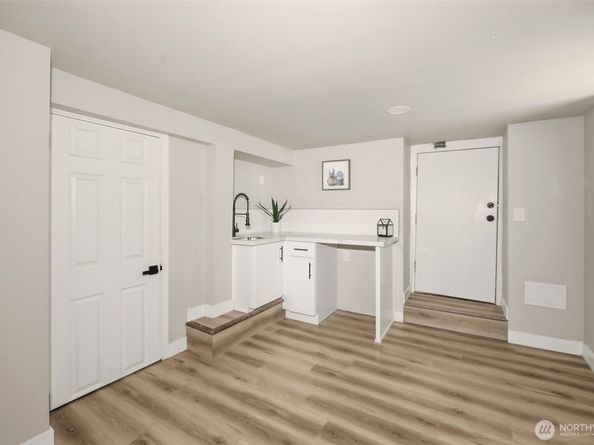 2813 15th Avenue S, Seattle WA 98144