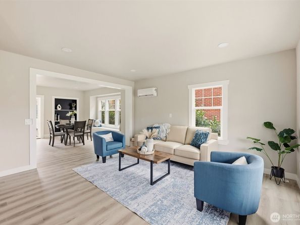 2813 15th Avenue S, Seattle WA 98144