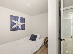 2813 15th Avenue S, Seattle WA 98144