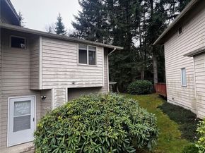5624 Wisteria Lane NE, Bremerton WA 98311