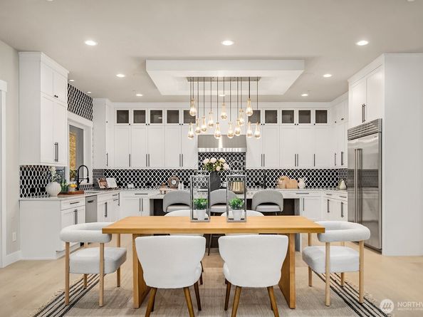 3204 116th Avenue NE, Bellevue WA 98004