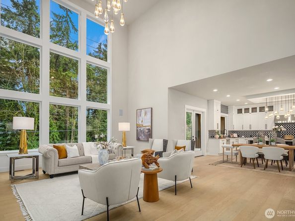 3204 116th Avenue NE, Bellevue WA 98004