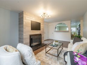 4404 Terrace Drive 10, Everett WA 98203