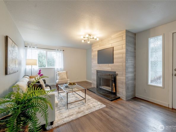 4404 Terrace Drive 10, Everett WA 98203