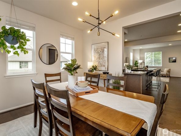 6830 31st Avenue SW, Seattle WA 98126