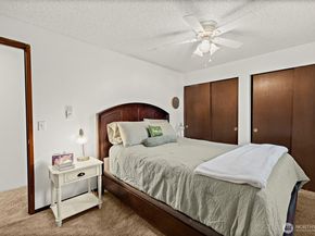 1329 149th Street SW, Lynnwood WA 98087