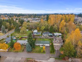 1329 149th Street SW, Lynnwood WA 98087