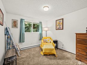 1329 149th Street SW, Lynnwood WA 98087