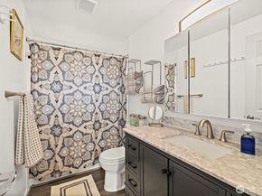 1329 149th Street SW, Lynnwood WA 98087