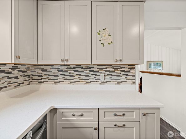 1329 149th Street SW, Lynnwood WA 98087