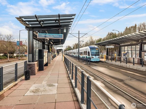 4402 Letitia Avenue S, Seattle WA 98118