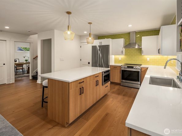 4402 Letitia Avenue S, Seattle WA 98118