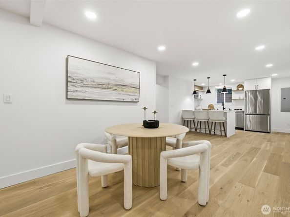 19531 55th Avenue NE, Lake Forest Park WA 98155