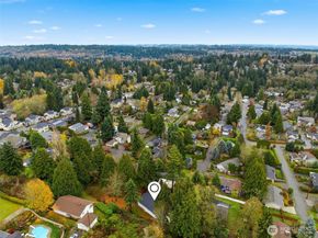 19531 55th Avenue NE, Lake Forest Park WA 98155