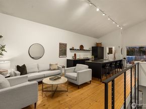 522 Madrona Way NE 4, Bainbridge Island WA 98110