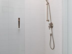 3642 A Interlake Avenue N, Seattle WA 98103